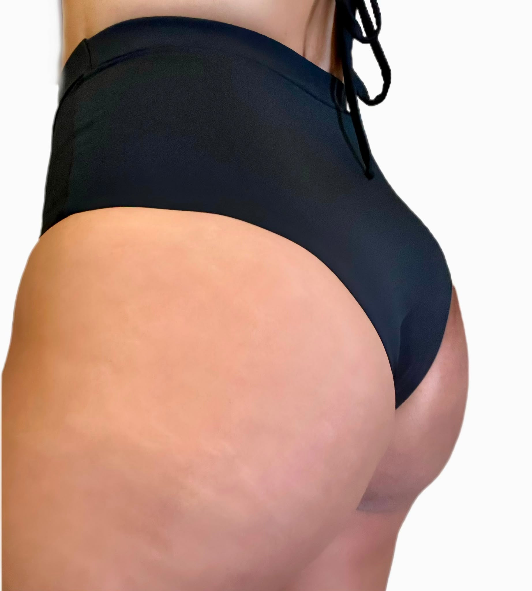 Biquíni Feminino Conjunto Elegância – Top Cortininha e Tanga Cós Alto com Bojo Removível