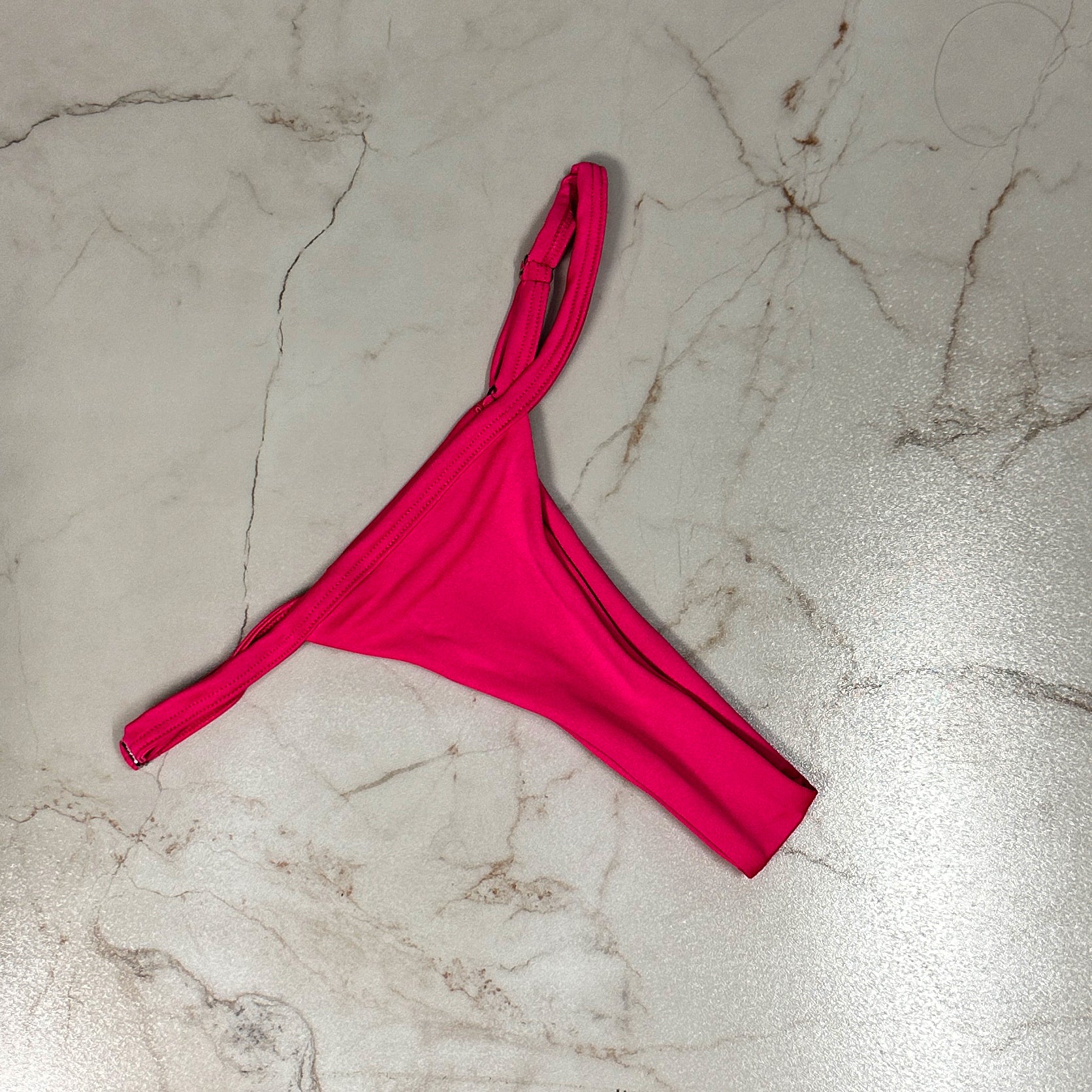 BIQUÍNI CORES DO BRASIL TANGA ALÇA REGULÁVEL